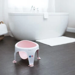 Angelcare Anneau De Bain Bébé Blanc/rose 8 Angelcare Anneau De Bain Bébé Blanc/rose -Allobébé ag090701126 2