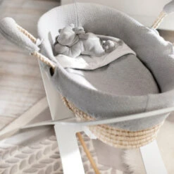 Support De Couffin Blanc Avec Barre De Support En Bois 14 Support De Couffin Blanc Avec Barre De Support En Bois -Allobébé am060009595 6