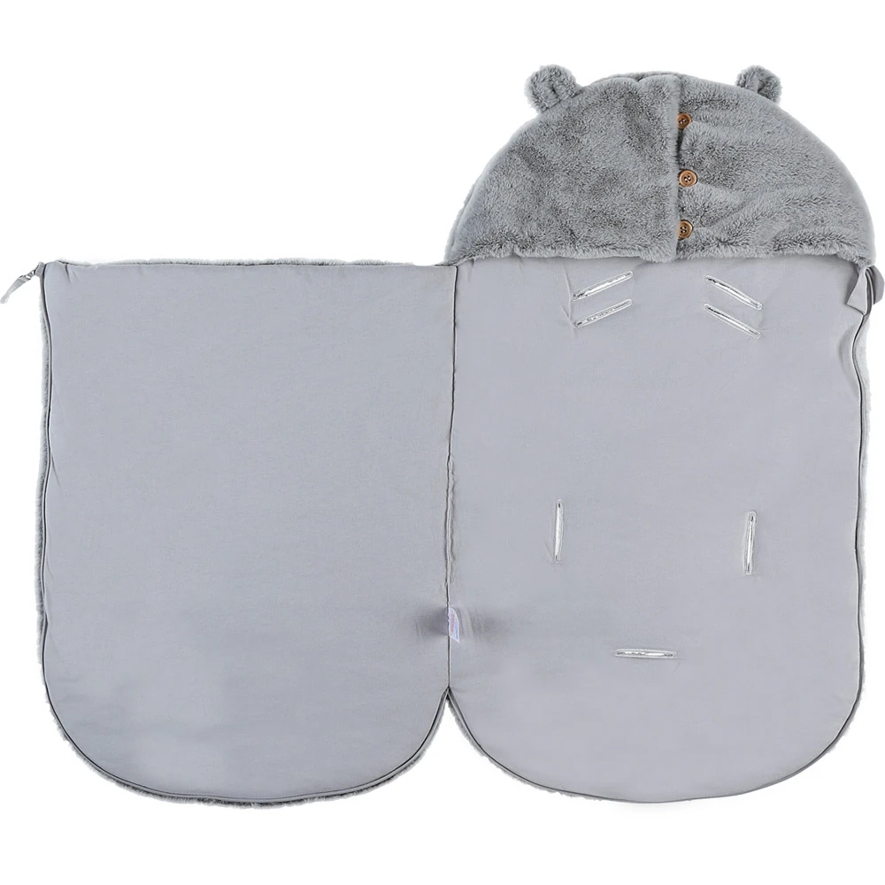 Nid D'ange Gris Clair Fausse Fourrure 4 Nid D'ange Gris Clair Fausse Fourrure – Image 4