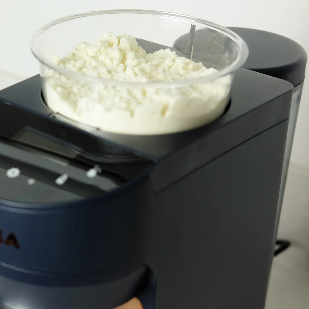 Beaba Distributeur Automatique Pour Biberon Milkeo Night Blue 4 Beaba Distributeur Automatique Pour Biberon Milkeo Night Blue – Image 4