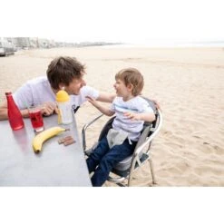 Réhausseur De Chaise Travel Booster - Warm Grey 9 Réhausseur De Chaise Travel Booster - Warm Grey -Allobébé bc058232922 4