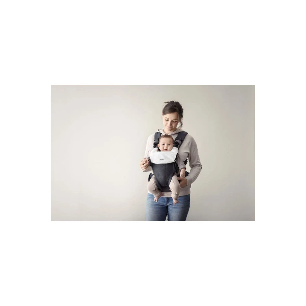 Babybjorn Bavoir Pour Porte Bébé Harmony 2 Babybjorn Bavoir Pour Porte Bébé Harmony – Image 2