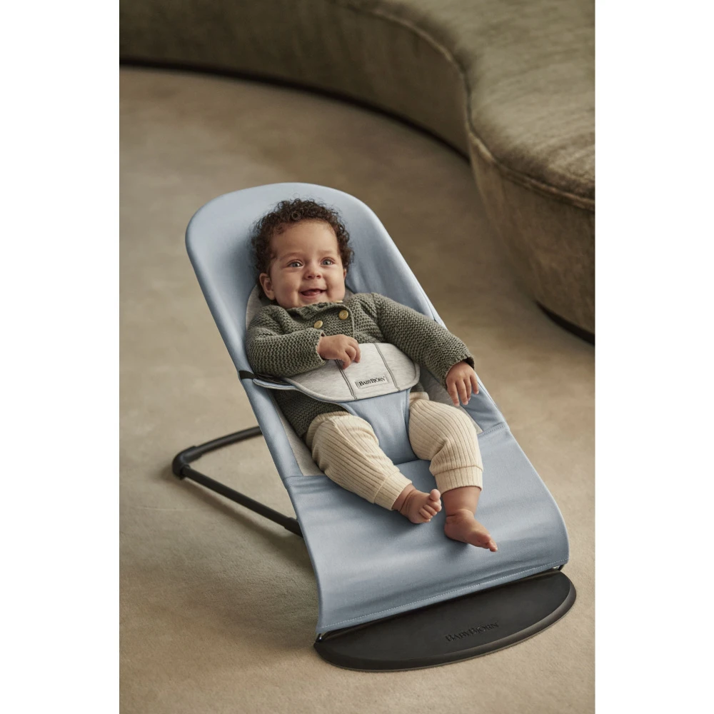 Babybjorn Transat Bébé Balance Soft Coton Et Jersey Bleu Et Gris 5 Babybjorn Transat Bébé Balance Soft Coton Et Jersey Bleu Et Gris – Image 5