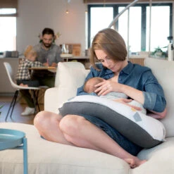 BabyMoov Coussin D'allaitement Doomoo Bear Grey 9 BabyMoov Coussin D'allaitement Doomoo Bear Grey -Allobébé bm020165366 4