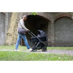 CHICCO Nacelle Best Friend Noir 8 CHICCO Nacelle Best Friend Noir -Allobébé ch041141050 2