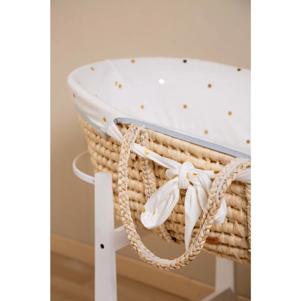 Childhome Couffin Panier Moise Natural + Matelas + Habillage Jersey Gold Dots 3 Childhome Couffin Panier Moise Natural + Matelas + Habillage Jersey Gold Dots – Image 3