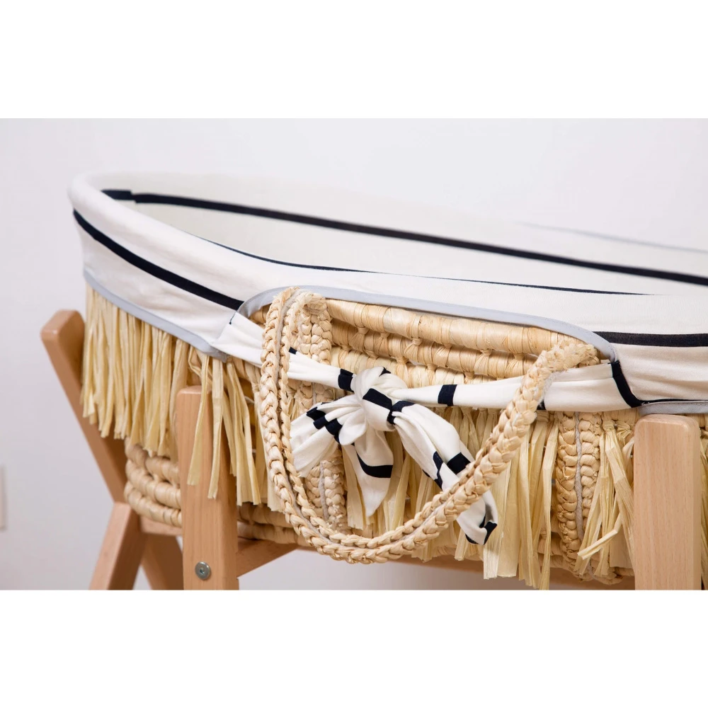 Childhome Couffin Panier Moise Raffia + Matelas + Habillage Jersey Marin 5 Childhome Couffin Panier Moise Raffia + Matelas + Habillage Jersey Marin – Image 5