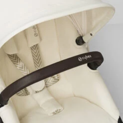 CYBEX Poussette Eos Lux Taupe Siège Seashell Beige 17 CYBEX Poussette Eos Lux Taupe Siège Seashell Beige -Allobébé cy041068570 8