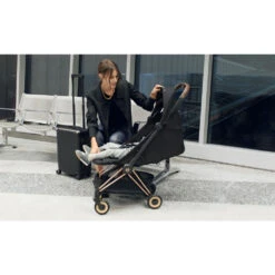 CYBEX Poussette Compacte Coya Châssis Matt Black Siège Blanc 24 CYBEX Poussette Compacte Coya Châssis Matt Black Siège Blanc -Allobébé cy041087106 10
