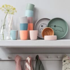 Done By Deer Lot De 3 Gobelets En Silicone Vert/moutarde/gris 5 Done By Deer Lot De 3 Gobelets En Silicone Vert/moutarde/gris -Allobébé db056430133 2