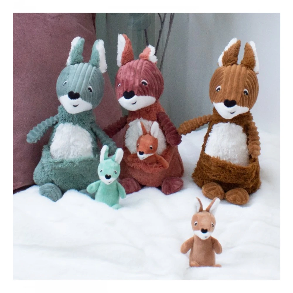 Peluche Kangourou Et Son Bébé Terracotta Allézou Les Ptipotos 5 Peluche Kangourou Et Son Bébé Terracotta Allézou Les Ptipotos – Image 5