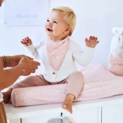 Jollein Lot De 2 Bavoirs Bandana Snake Pale Pink 7 Jollein Lot De 2 Bavoirs Bandana Snake Pale Pink -Allobébé jl051158126 3