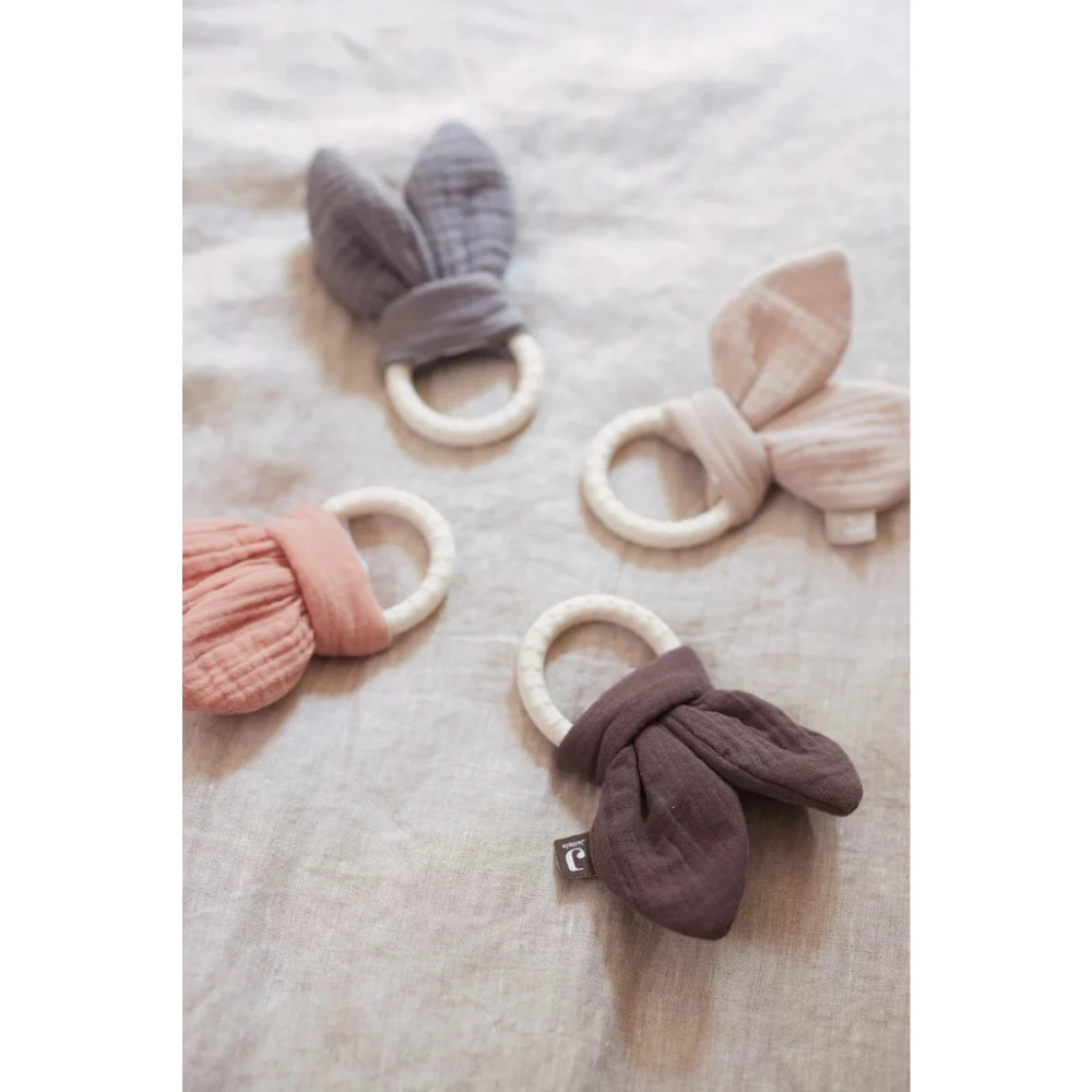 Jollein Anneau Dentition Silicone Oreilles De Lapin Storm Grey 2 Jollein Anneau Dentition Silicone Oreilles De Lapin Storm Grey – Image 2