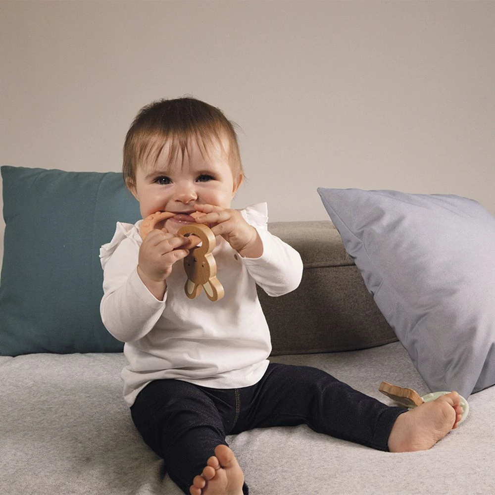 Kaloo Anneau De Dentition En Silicone Lapin Orange 2 Kaloo Anneau De Dentition En Silicone Lapin Orange – Image 2