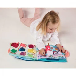 Lilliputiens Livre D'activités Le Loup Et Les 7 Chevreaux -Allobébé li084217592 2