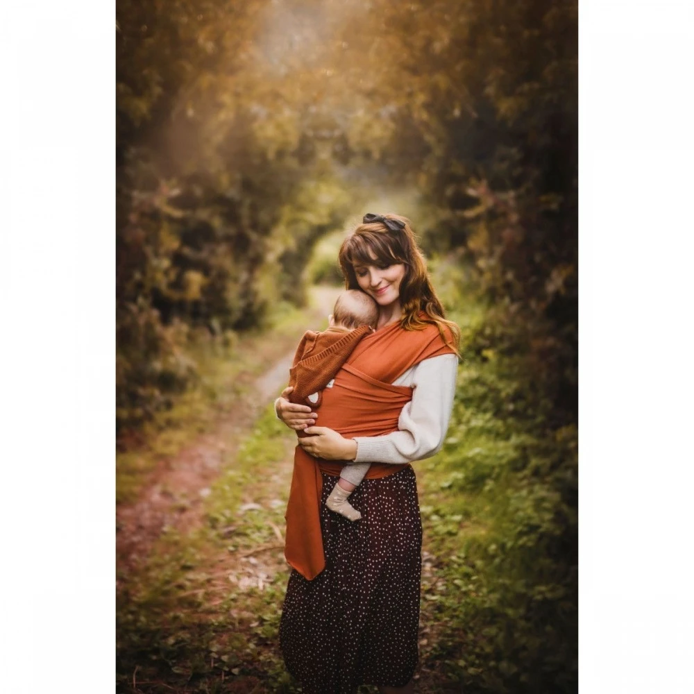 Écharpe De Portage La Basic Fauve Coton Bio 4 Écharpe De Portage La Basic Fauve Coton Bio – Image 4