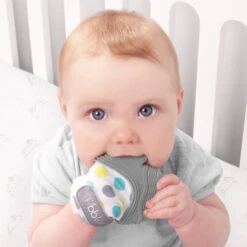 Gant De Dentition En Silicone Souple Glüv Gris 7 Gant De Dentition En Silicone Souple Glüv Gris -Allobébé lu061100190 2