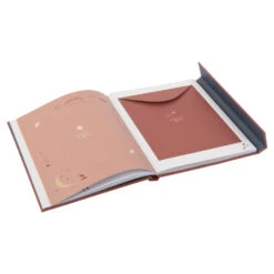 Moulin Roty Livre De Naissance Après La Pluie 8 Moulin Roty Livre De Naissance Après La Pluie -Allobébé mr021056000 3