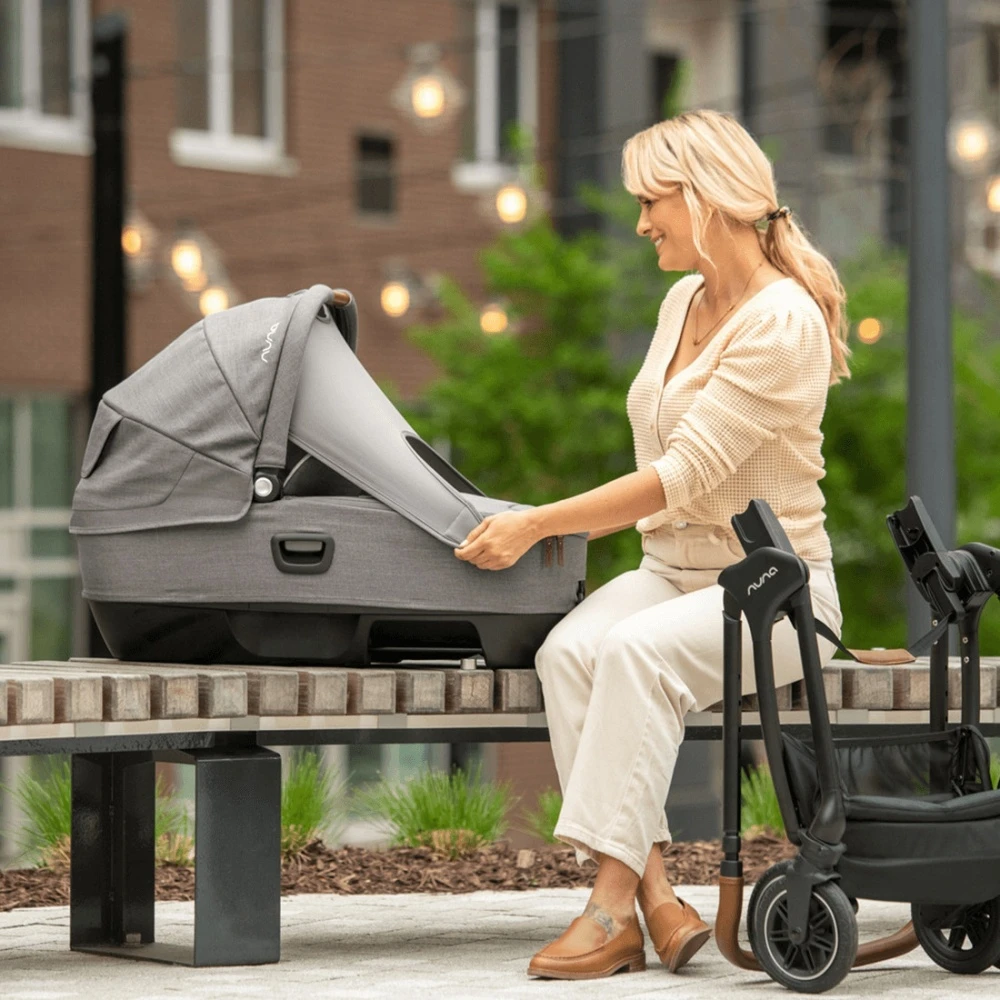 Nuna Nacelle Cari Next Caviar 16 Nuna Nacelle Cari Next Caviar – Image 16