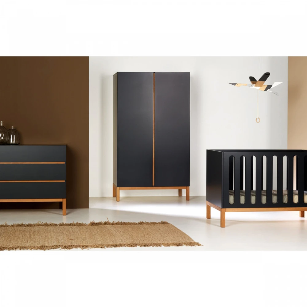 Chambre Trio Lit Bébé 60x120 Cm évolutif En Canapé + Armoire + Commode Avec Plan à Langer Indigo Moonshadow 8 Chambre Trio Lit Bébé 60x120 Cm évolutif En Canapé + Armoire + Commode Avec Plan à Langer Indigo Moonshadow – Image 8