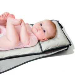 Sac à Langer évasion - Sophie La Girafe Paris 23 Sac à Langer évasion - Sophie La Girafe Paris -Allobébé rx045216650 11