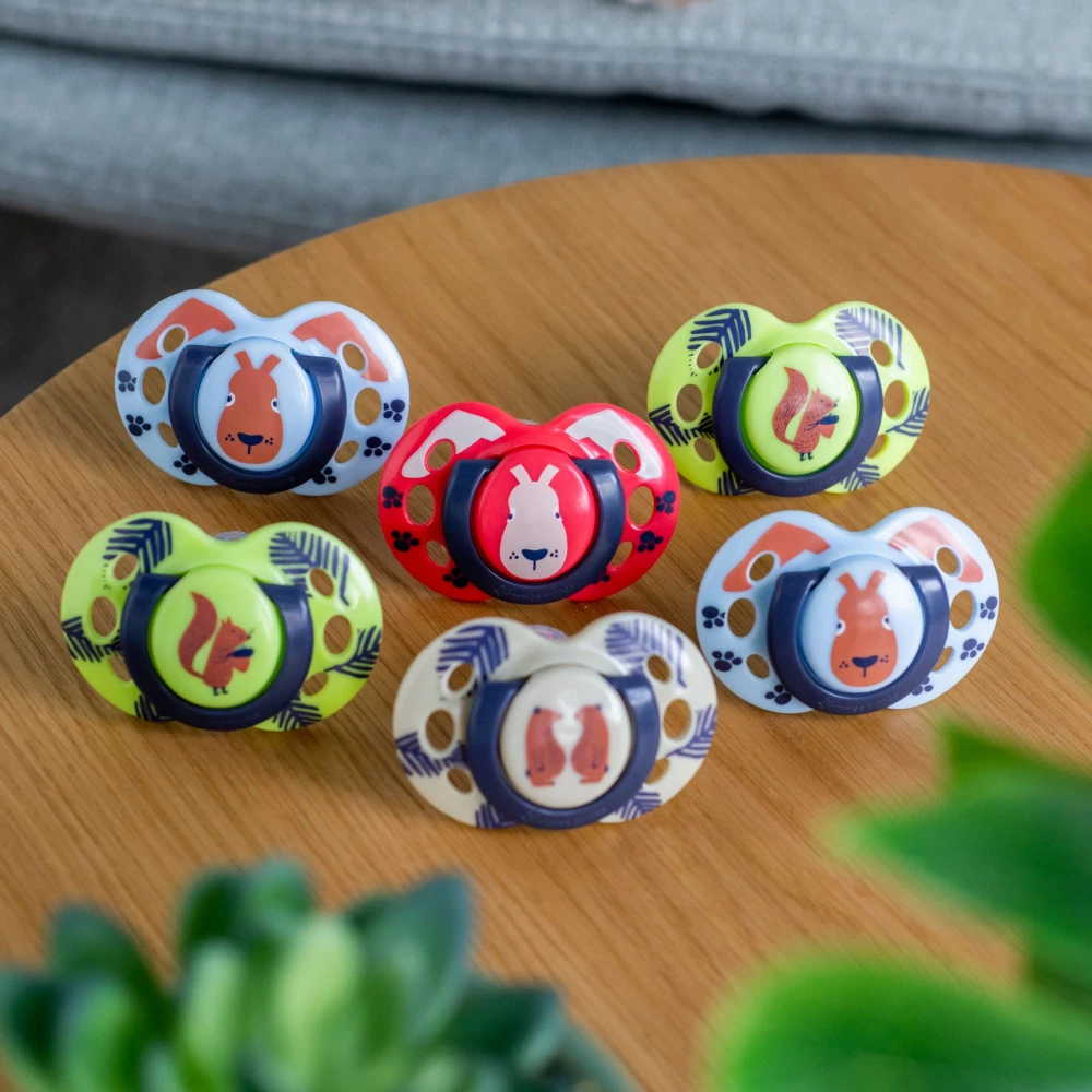 Tommee Tippee Lot De 6 Sucettes Closer To Nature Fun 18-36 Mois Garçon 2 Tommee Tippee Lot De 6 Sucettes Closer To Nature Fun 18-36 Mois Garçon – Image 2