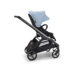 Bugaboo Poussette Compacte Dragonfly Complète Graphite / Midnight Black / Skyline Blue 20 Bugaboo Poussette Compacte Dragonfly Complète Graphite / Midnight Black / Skyline Blue -Allobébé ug041003289 4